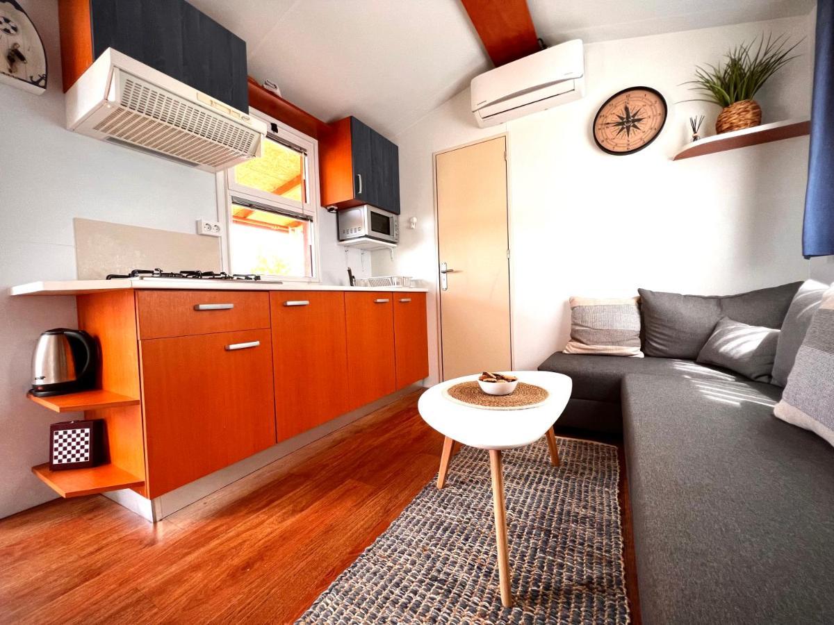 Mobile Home Nebo Luxus Klenovica Eksteriør bilde