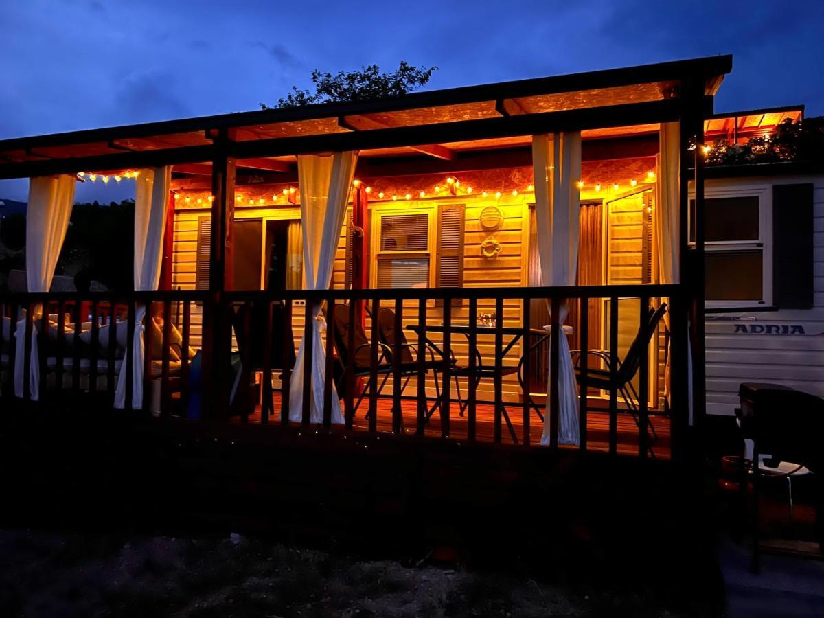 Mobile Home Nebo Luxus Klenovica Eksteriør bilde